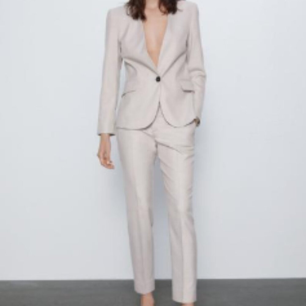 The matching Zara tailored suit pants size 34